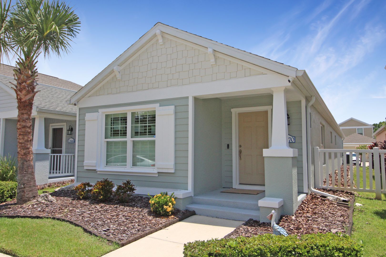 Grand Palm Annual Home for Rent – photo 1