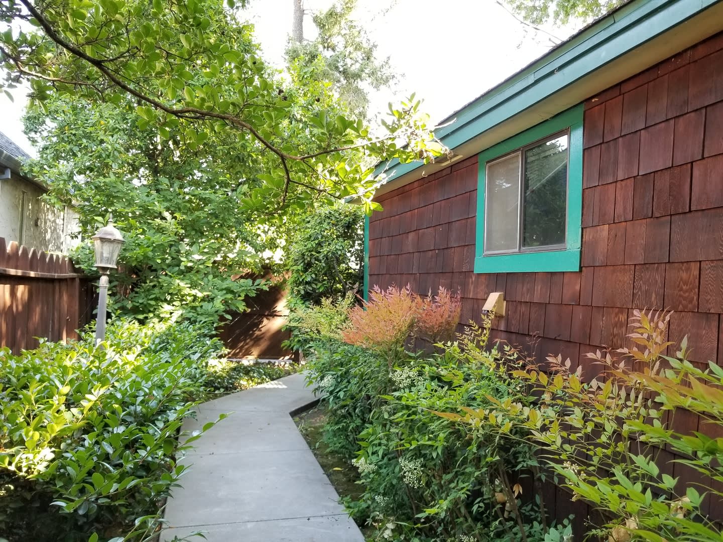 179 E Lincoln Ave – photo 3
