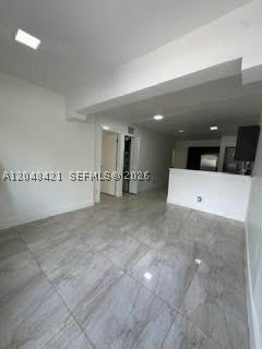 3411 Nw 9Th Ct – photo 3
