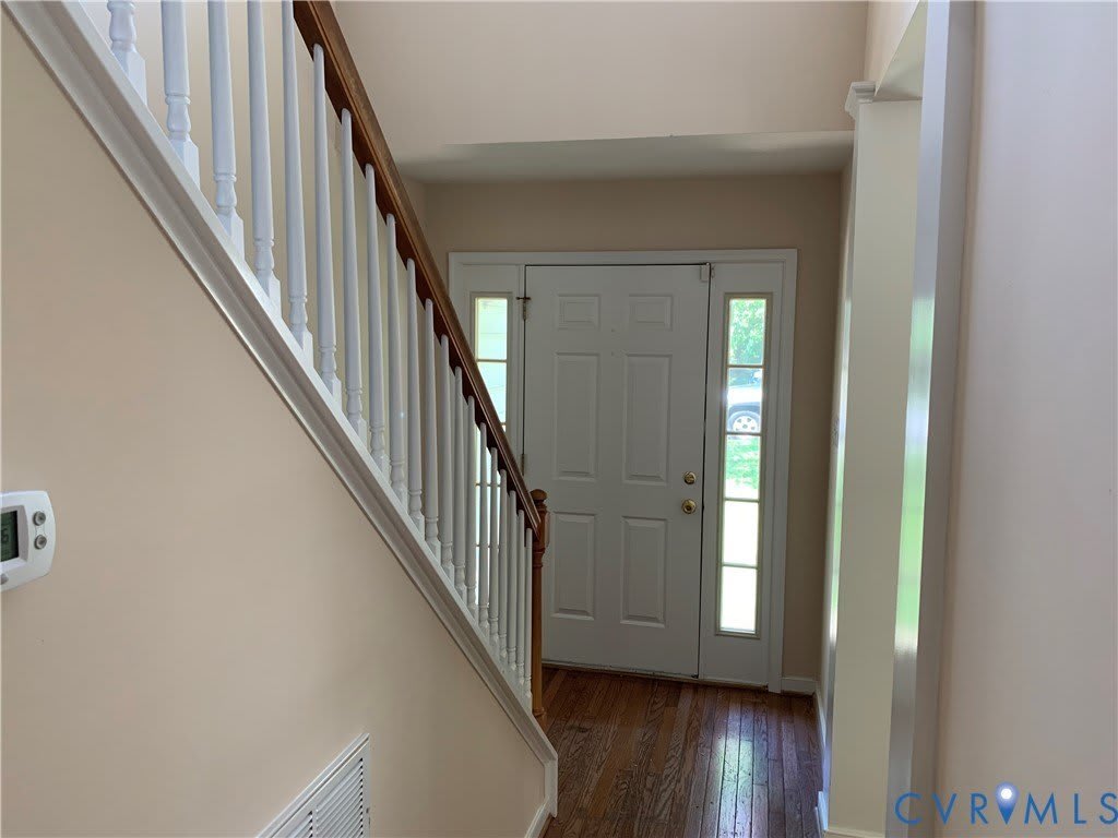11832 Park Forest Way – photo 2