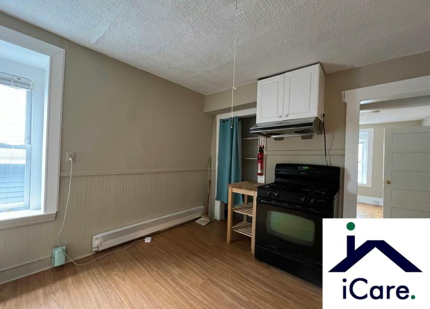 359 Windsor St – photo 3