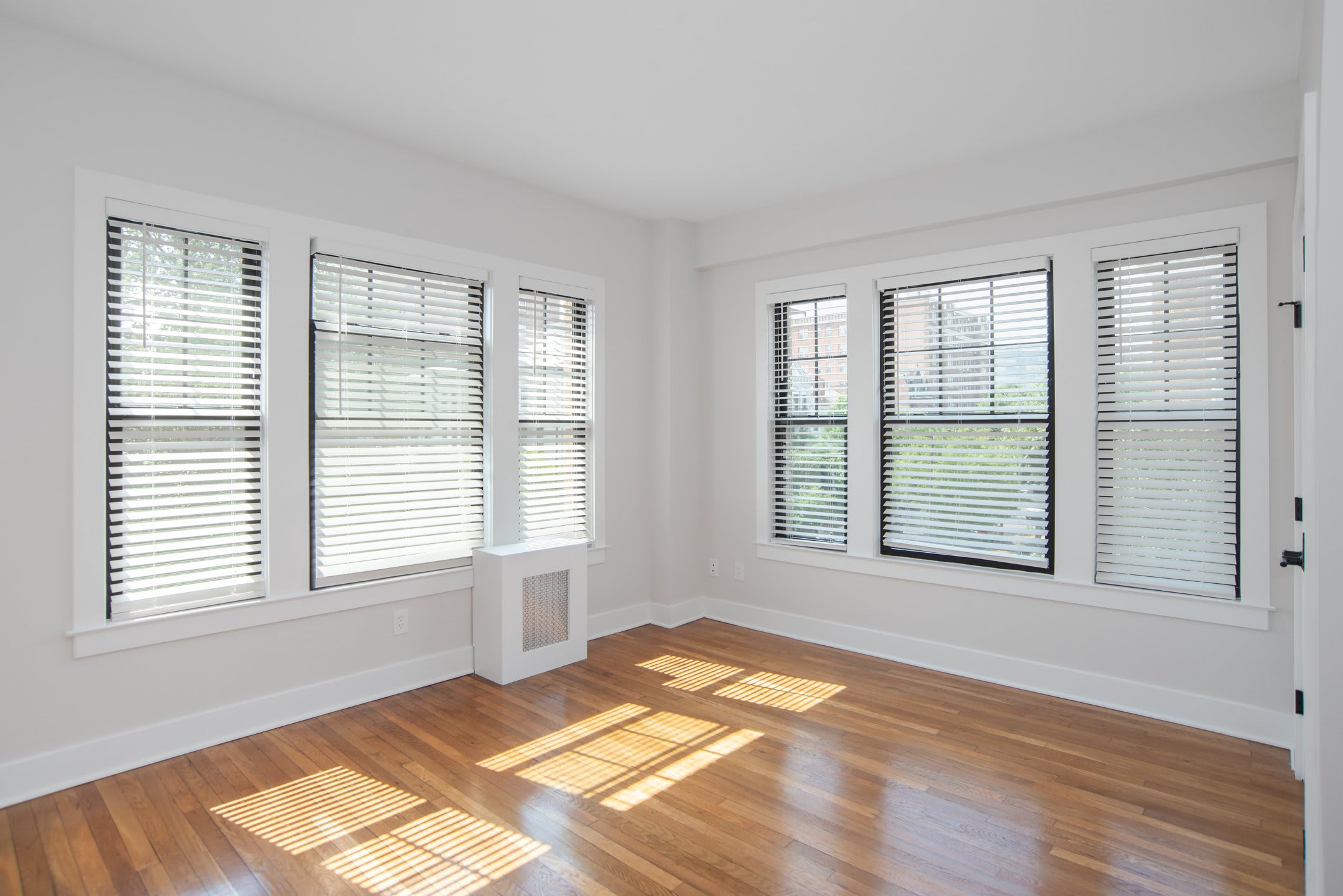 1830 R Apartments – photo 4