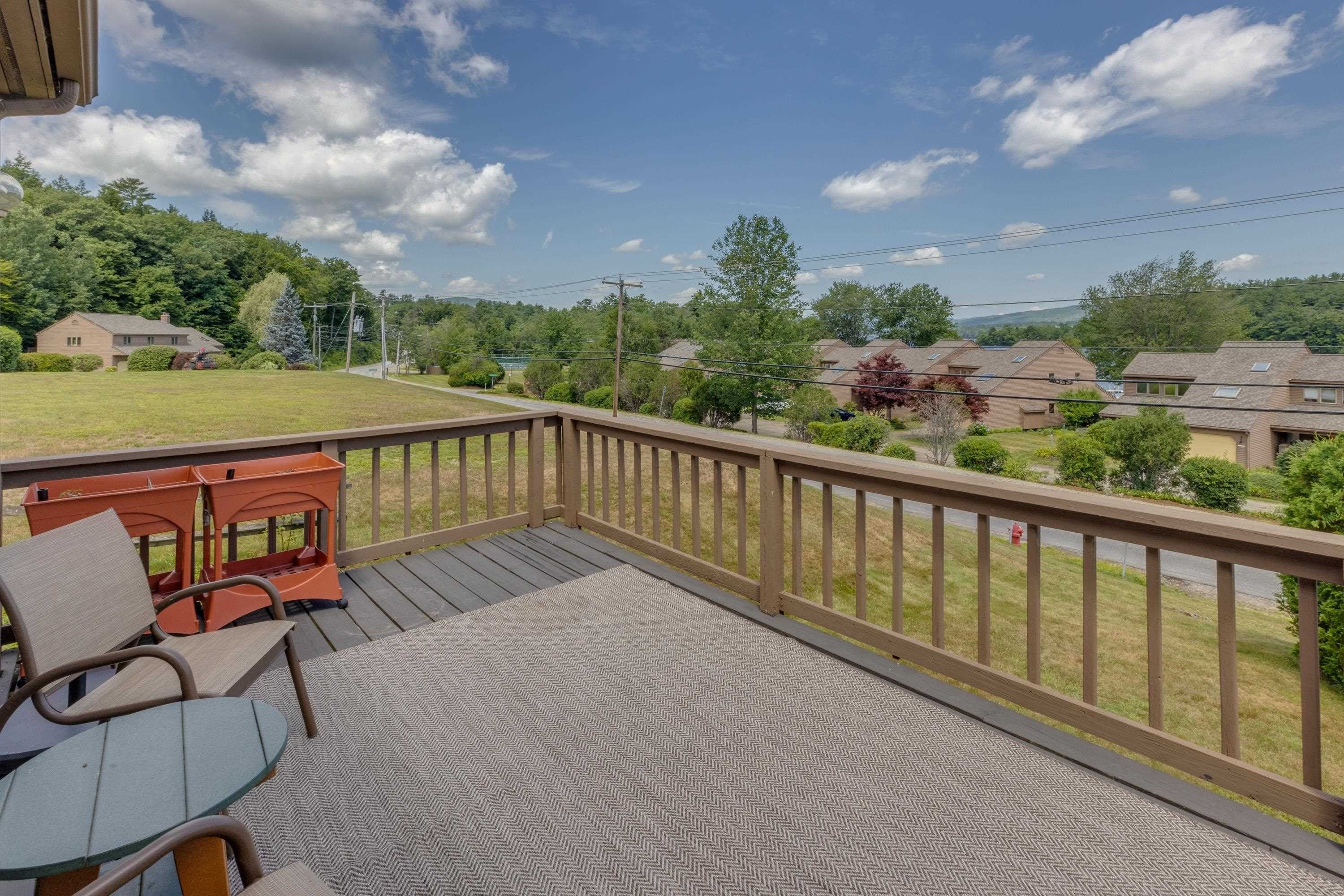 21 Woodbury Drive – photo 3