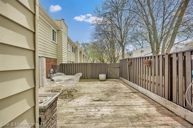 1921 Wickham Street – photo 5