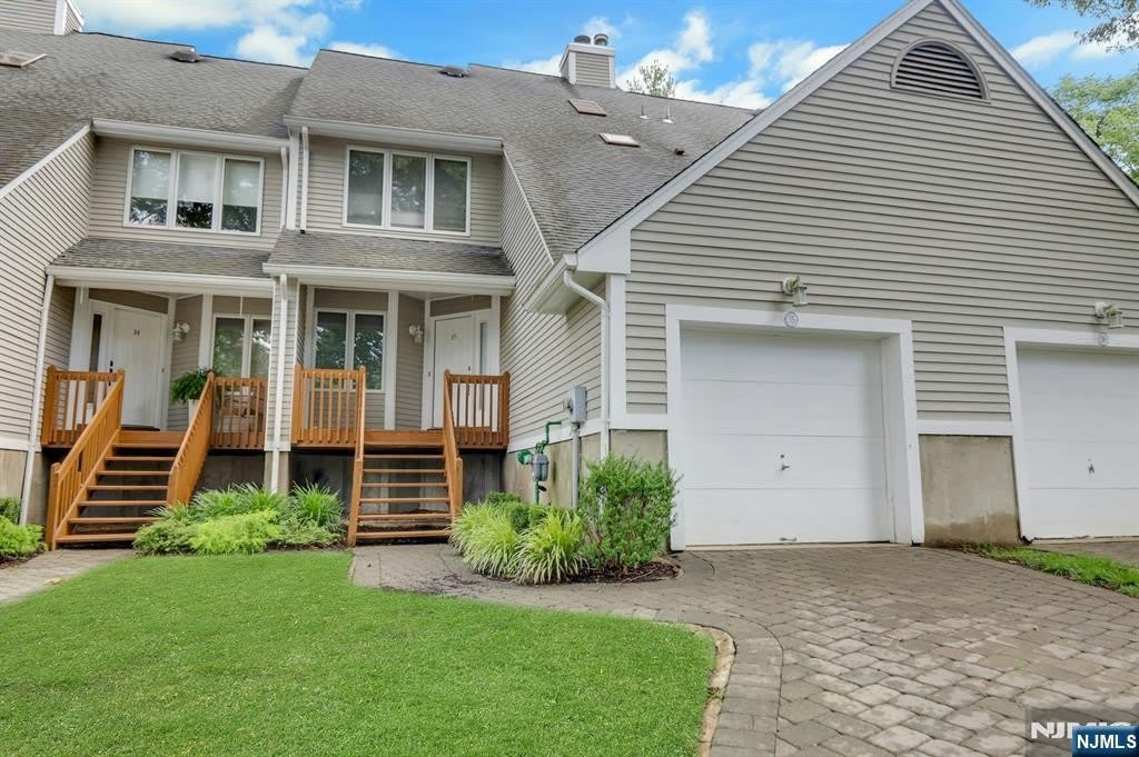 35 Reagan Way – photo 2