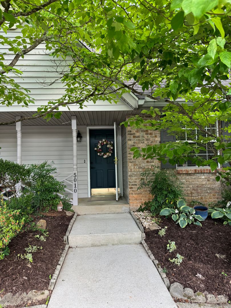 5010 Trace Manor Ln, Knoxville TN 37912 – photo 1