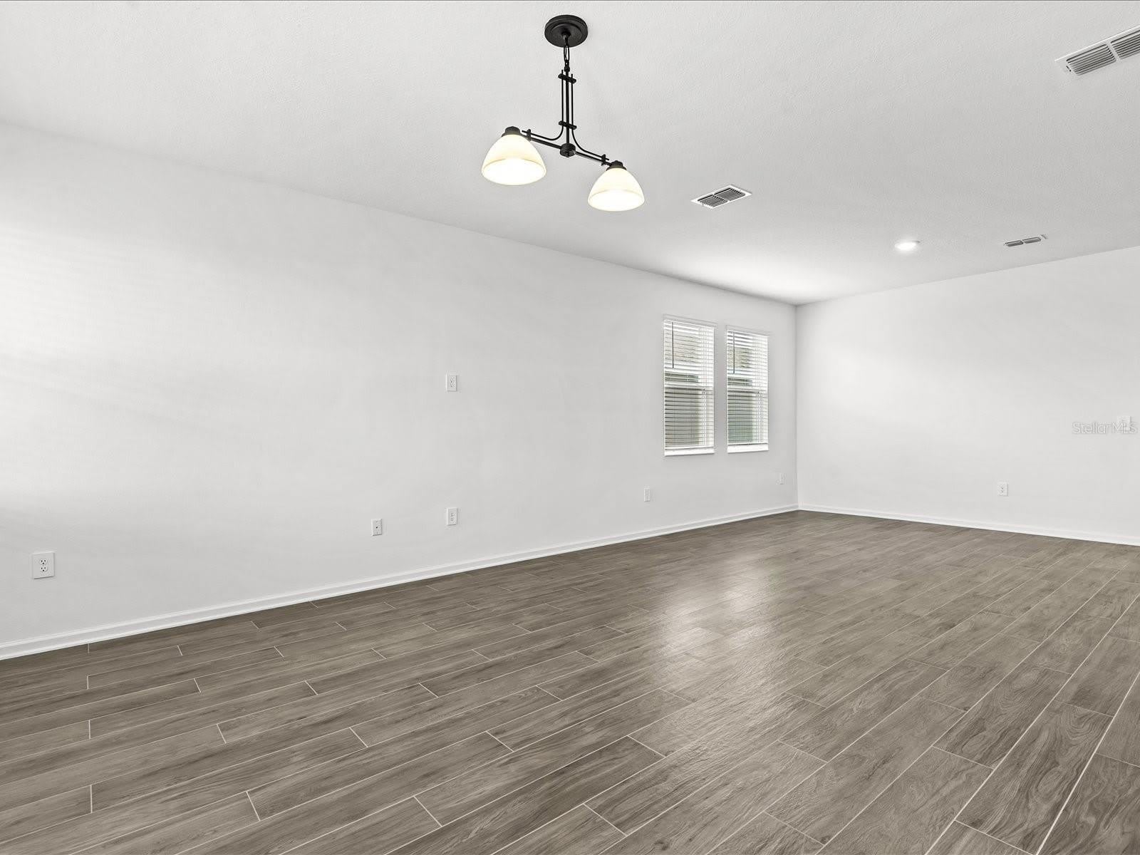 2952 ARMSTRONG Avenue – photo 5