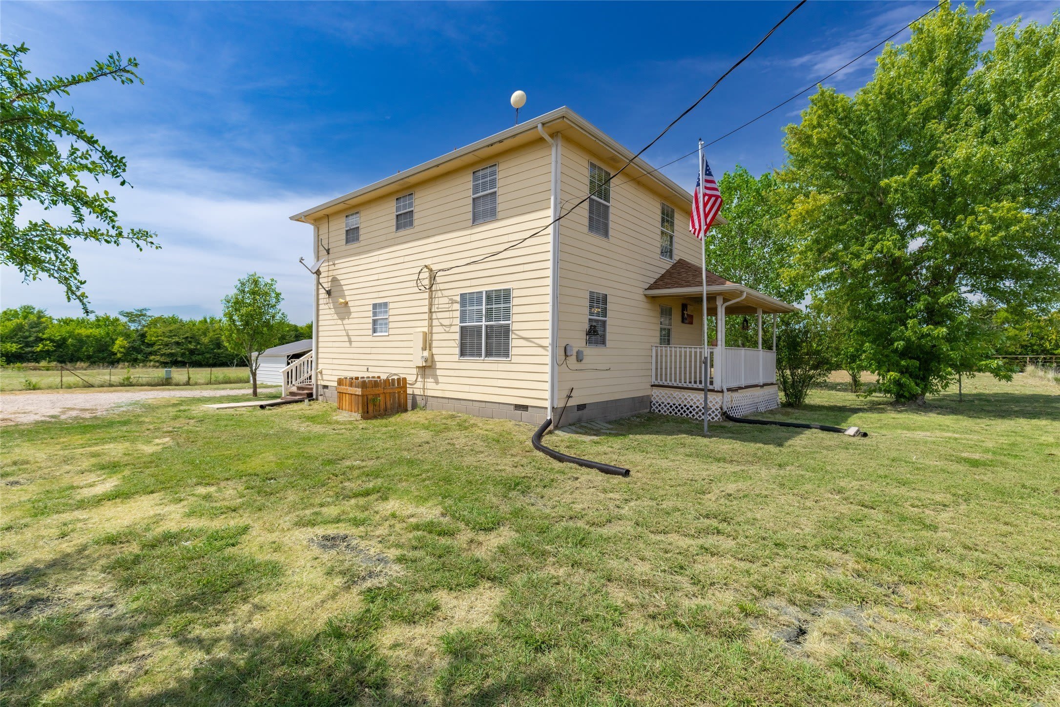 4059 County Road 2727 – photo 3