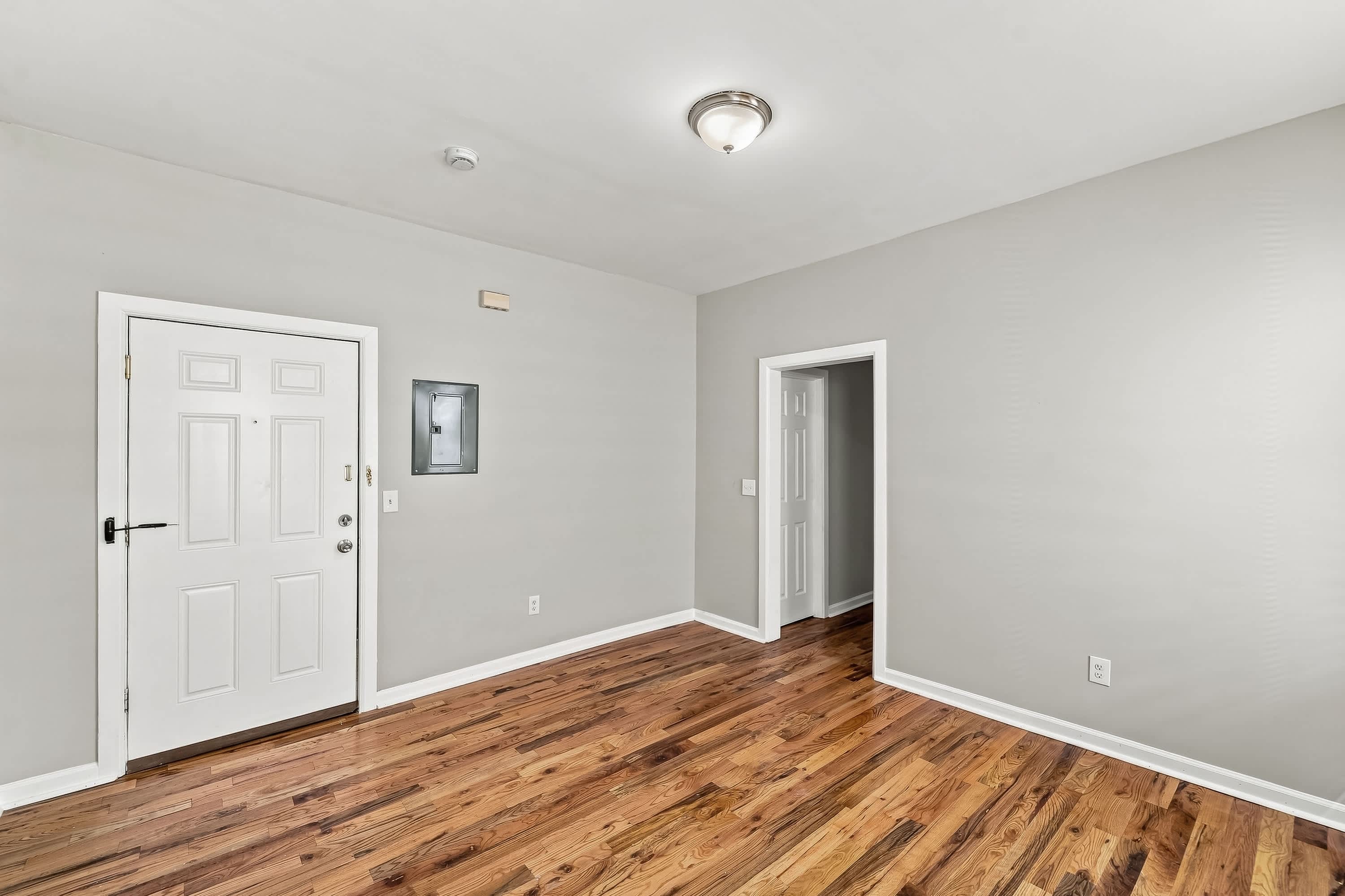 422 Woodside Avenue – photo 2