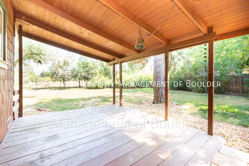 710 39th Street – photo 4