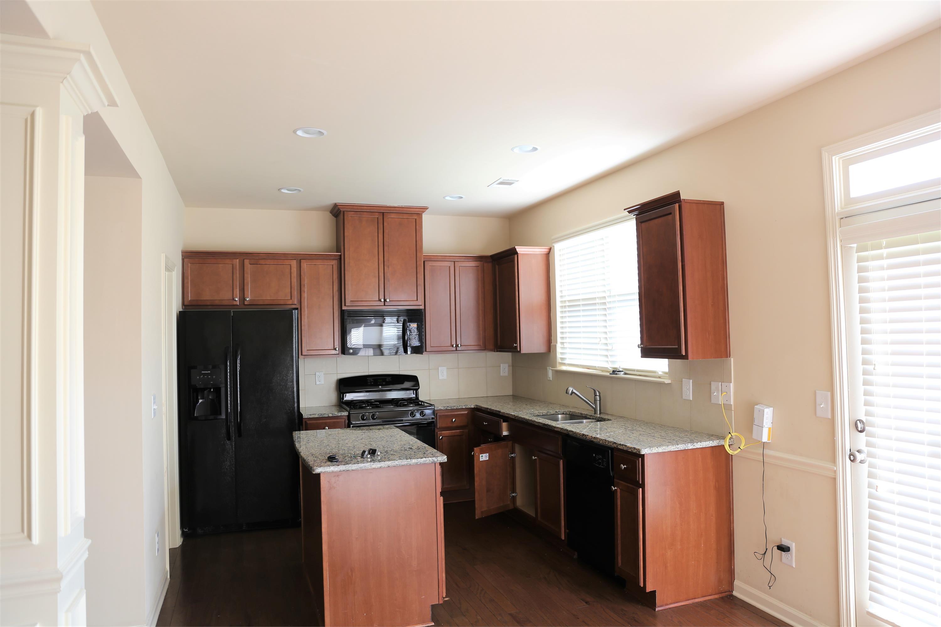 2424 Sardis Chase Court 1 – photo 1