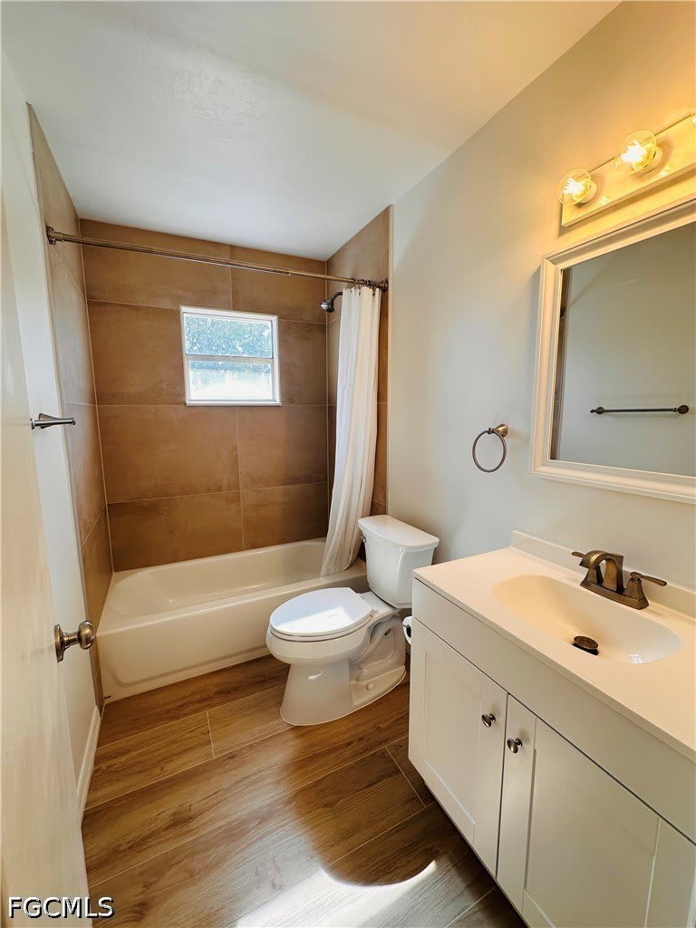 4931 Vincennes Court – photo 5