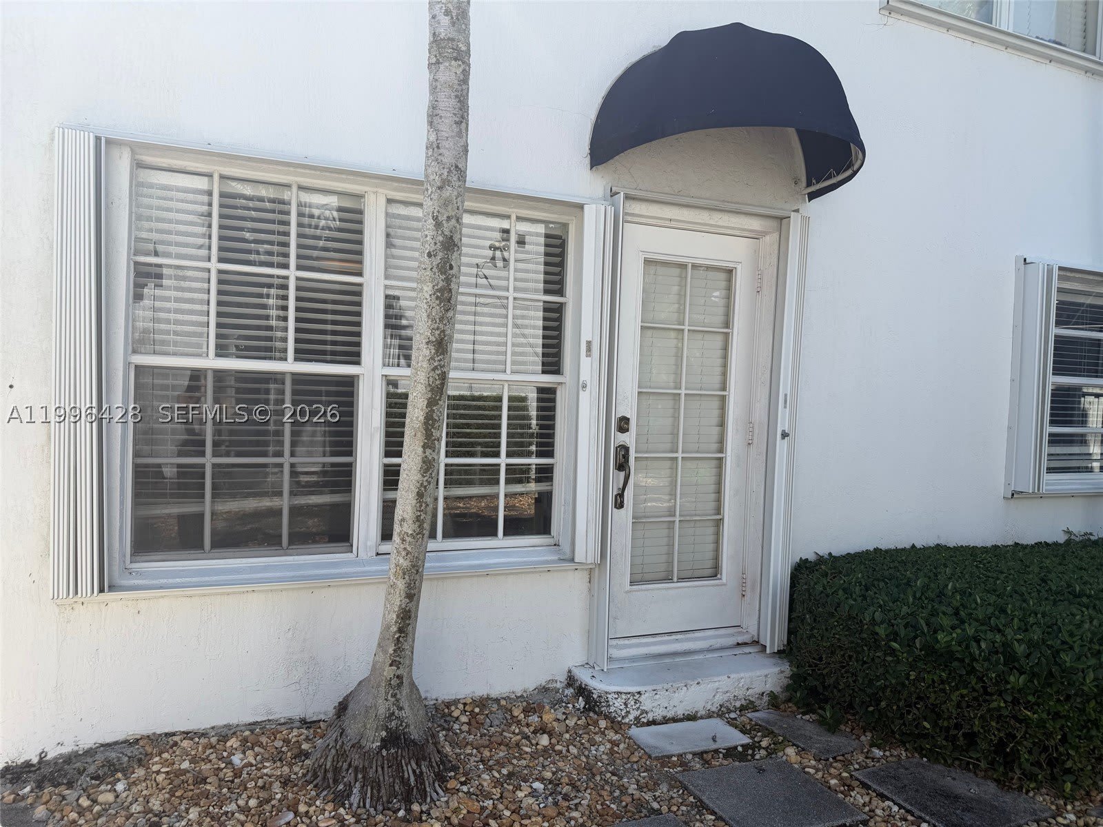 5116 SW 57th Ave – photo 2