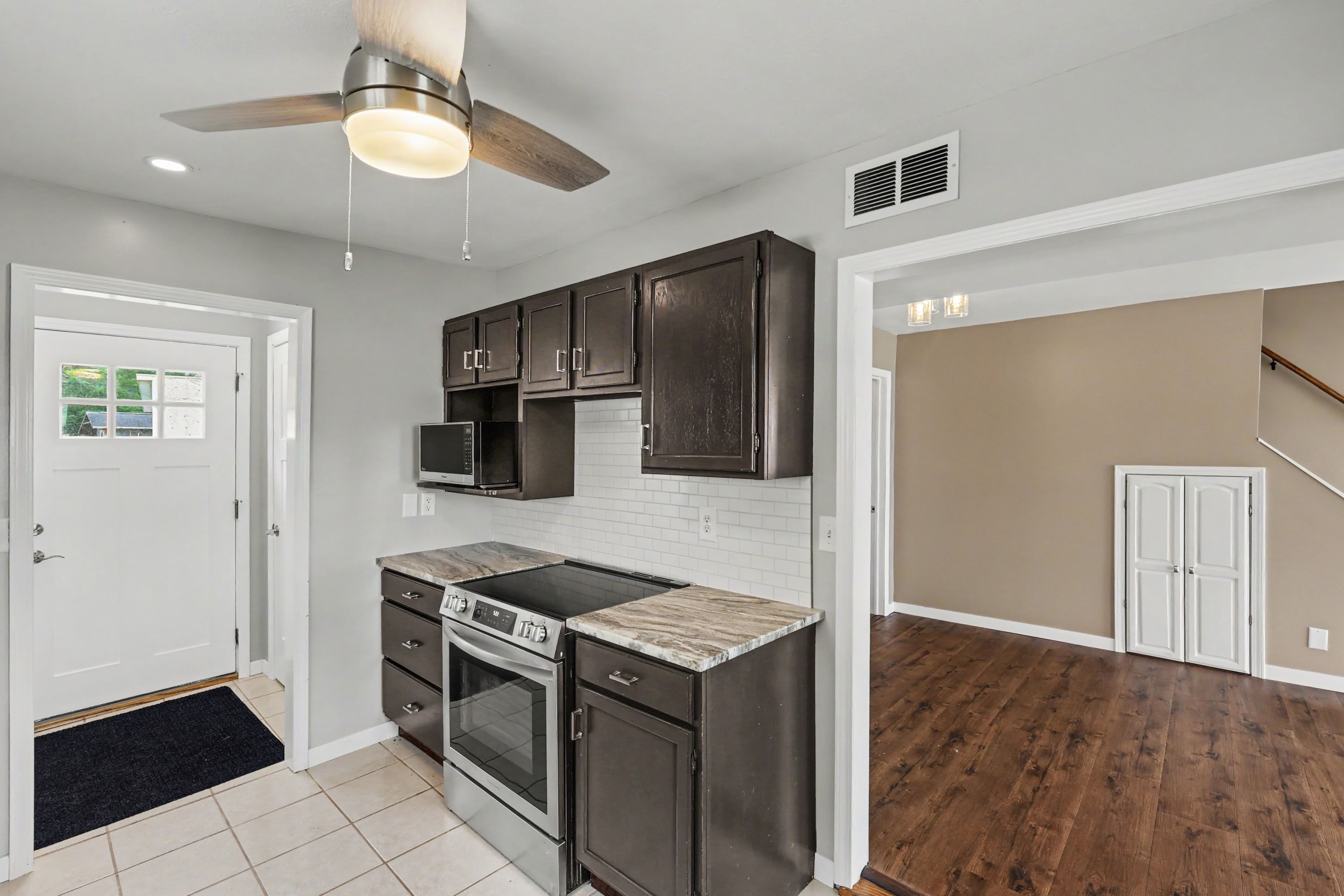251 Edgewood Drive – photo 5