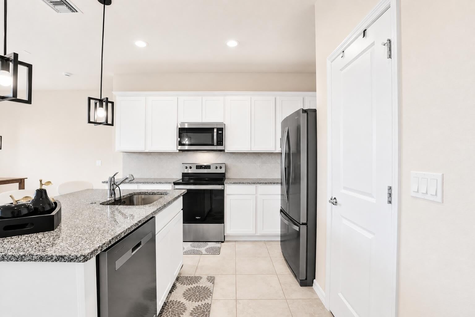 2909 OLIVIA Avenue – photo 5