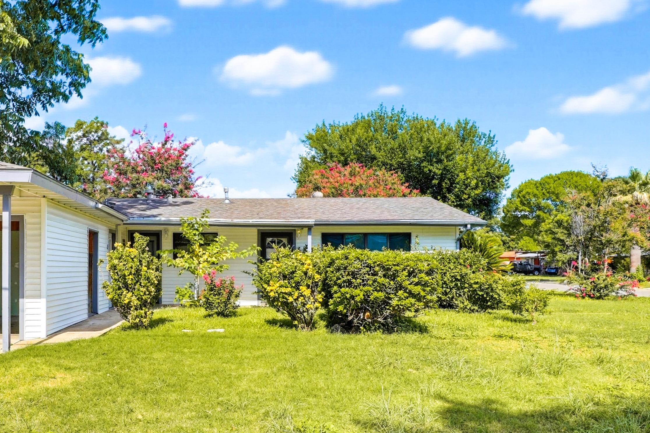 271 Wayside Drive – photo 3