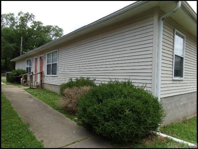 3215 Ludwig Unit B – photo 1