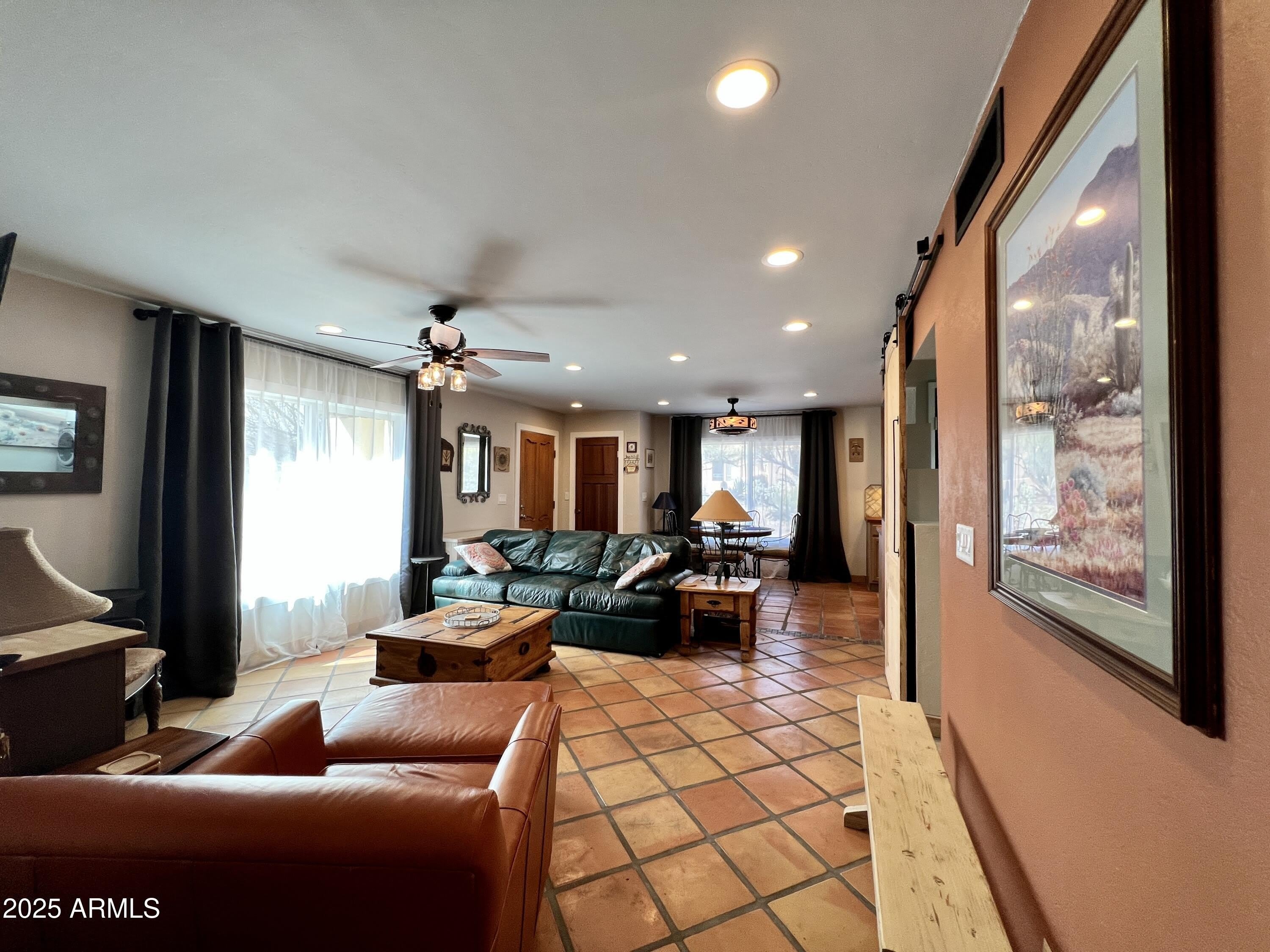 37801 N CAVE CREEK Road – photo 3
