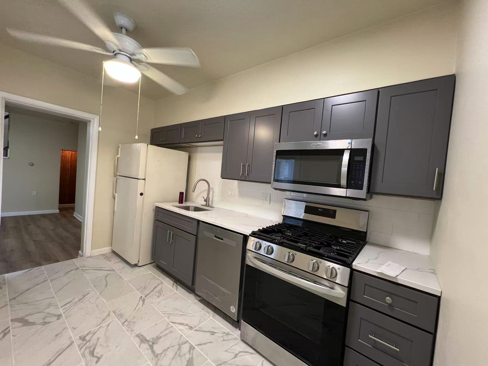 39 S 13th St – photo 3