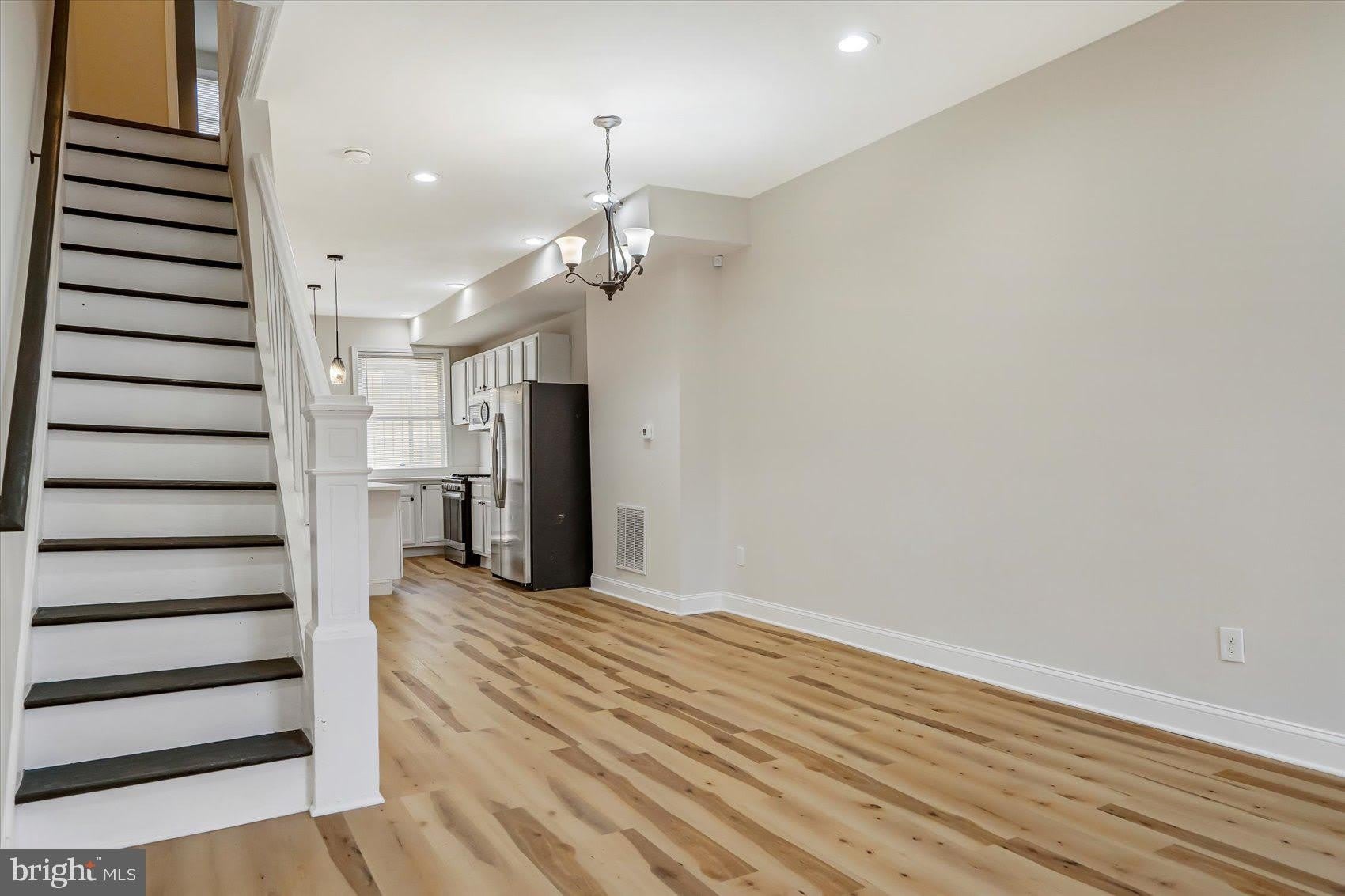 705 N MILTON Avenue – photo 5