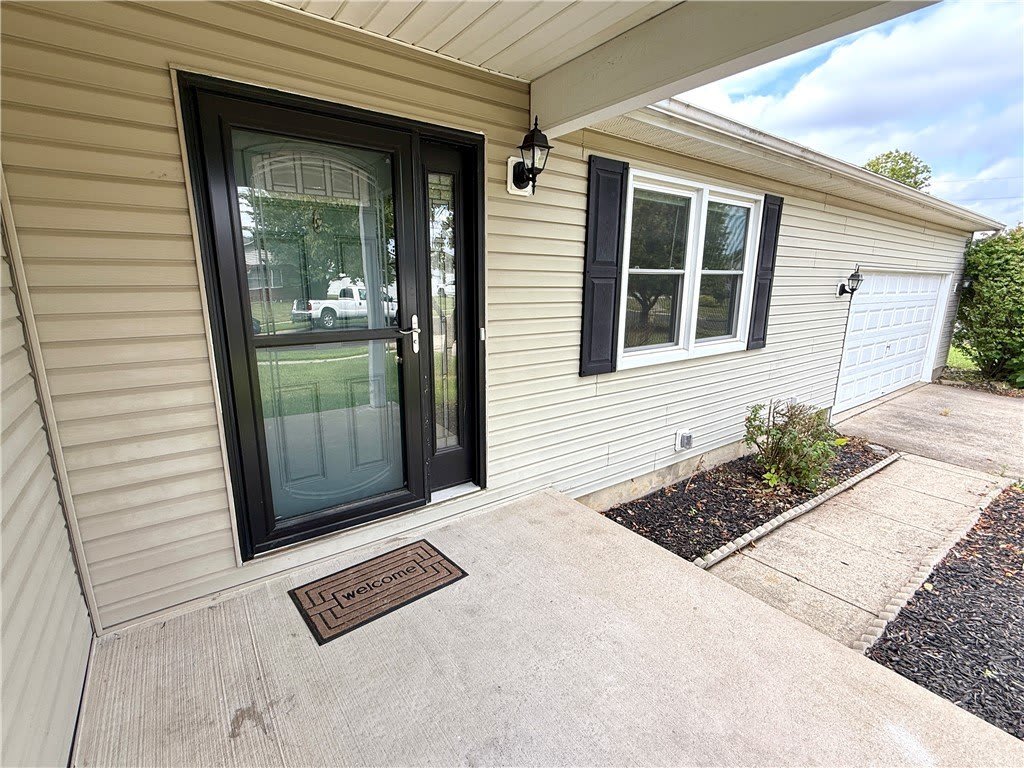 10029 Village Tree Court – photo 2