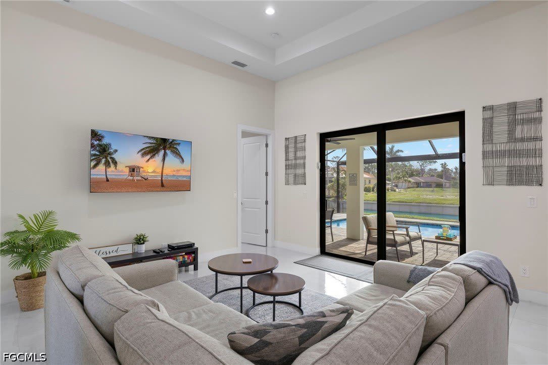 1137 SW 18th Court – photo 2
