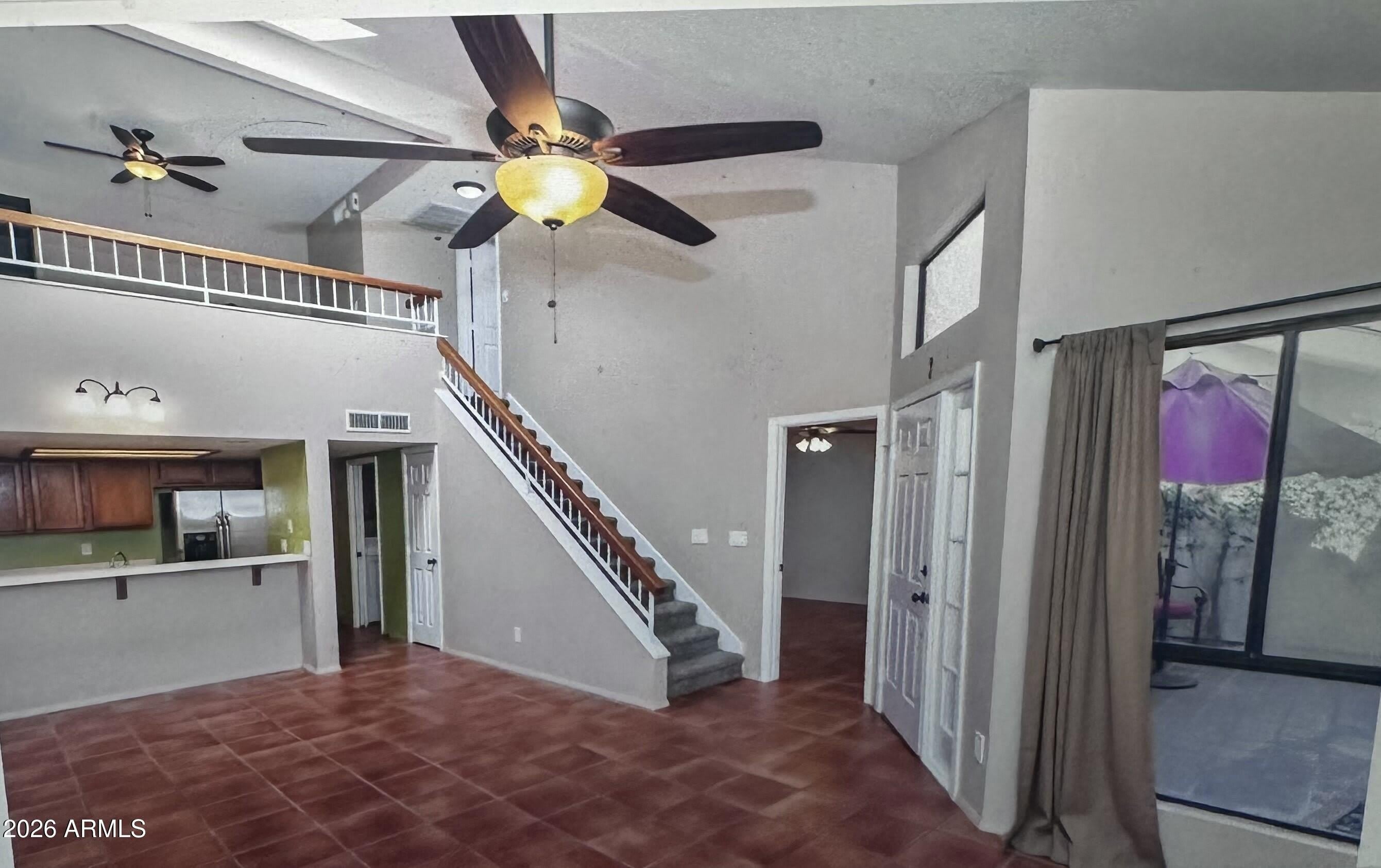 33 E BECK Lane – photo 3