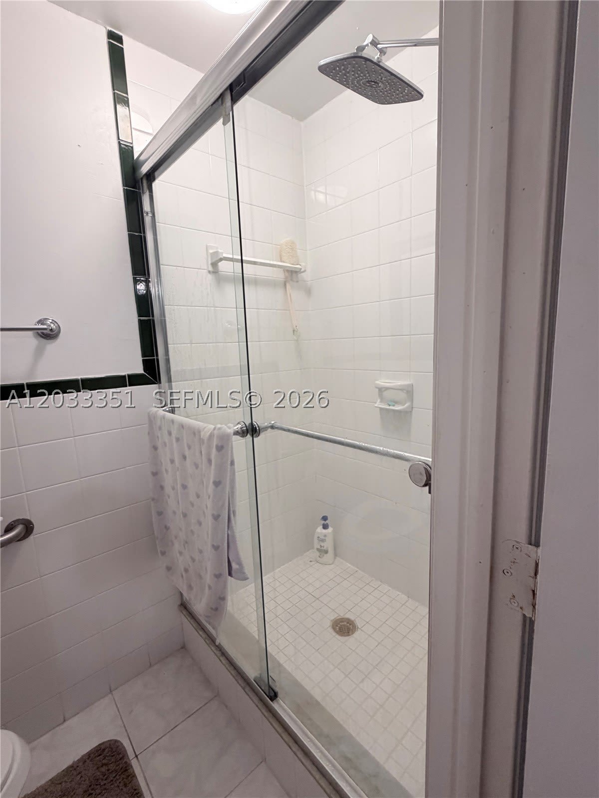 301 Bonaventure Blvd – photo 5