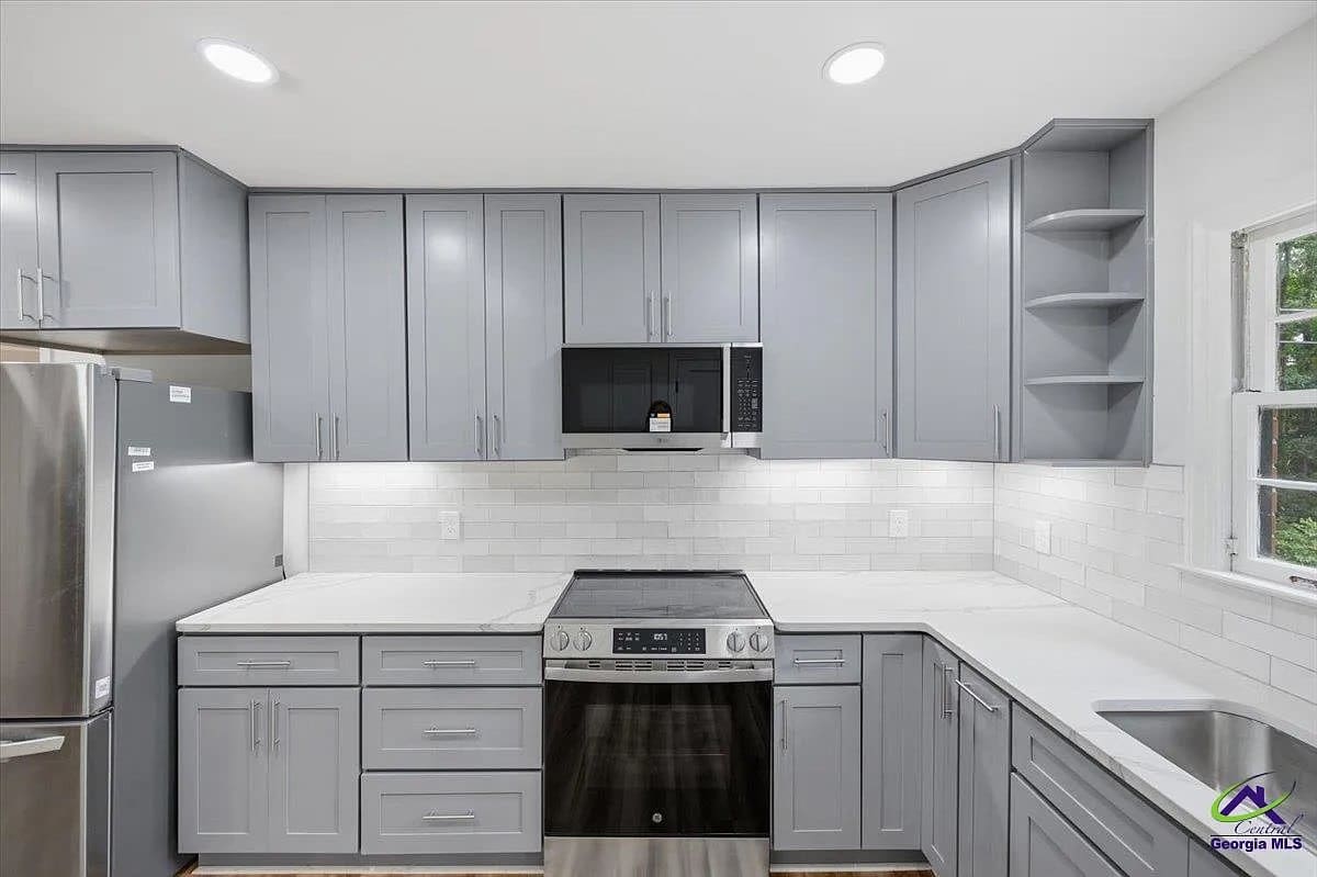 1320 Briarcliff Rd – photo 3