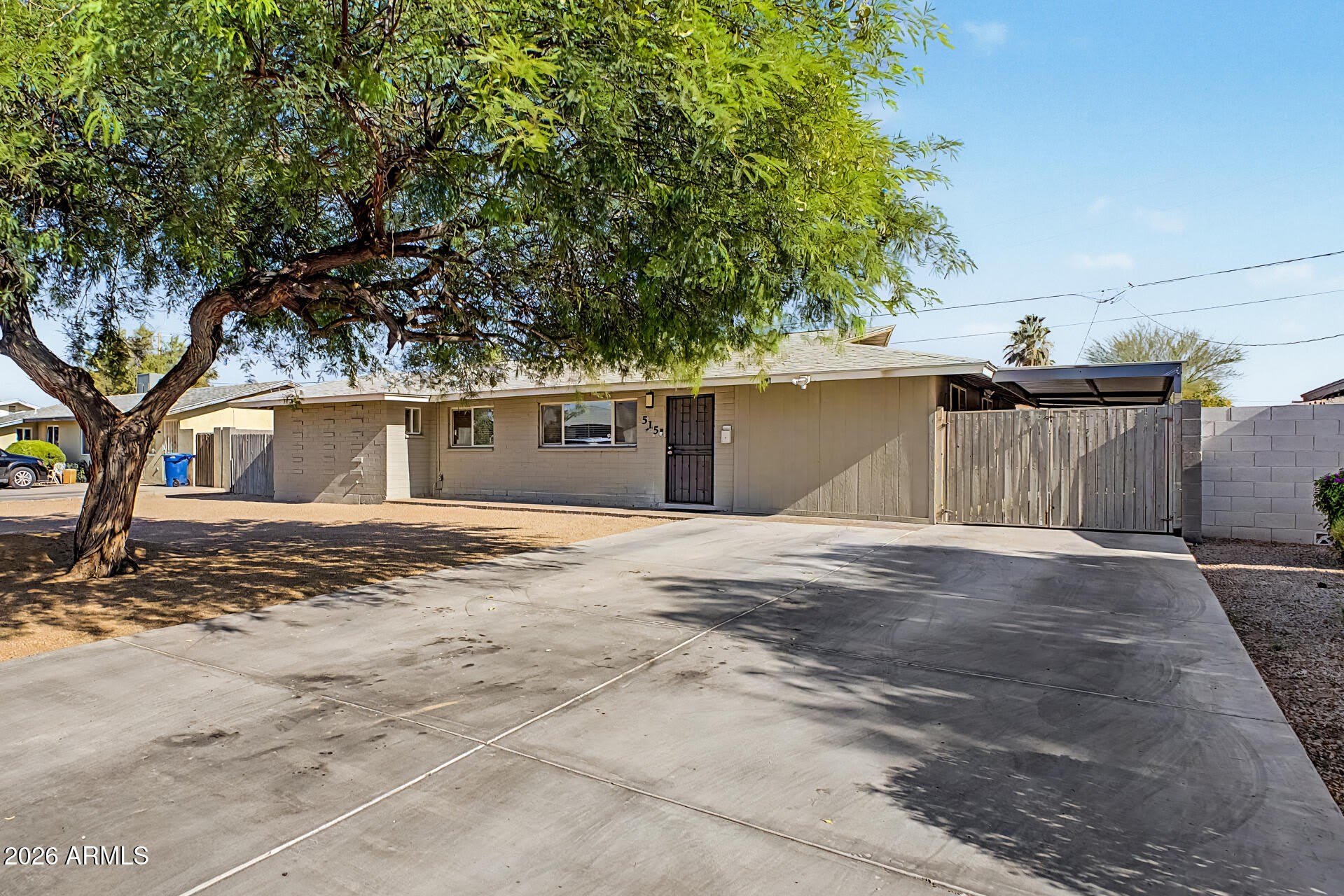 515 E VISTA DEL CERRO Drive – photo 3