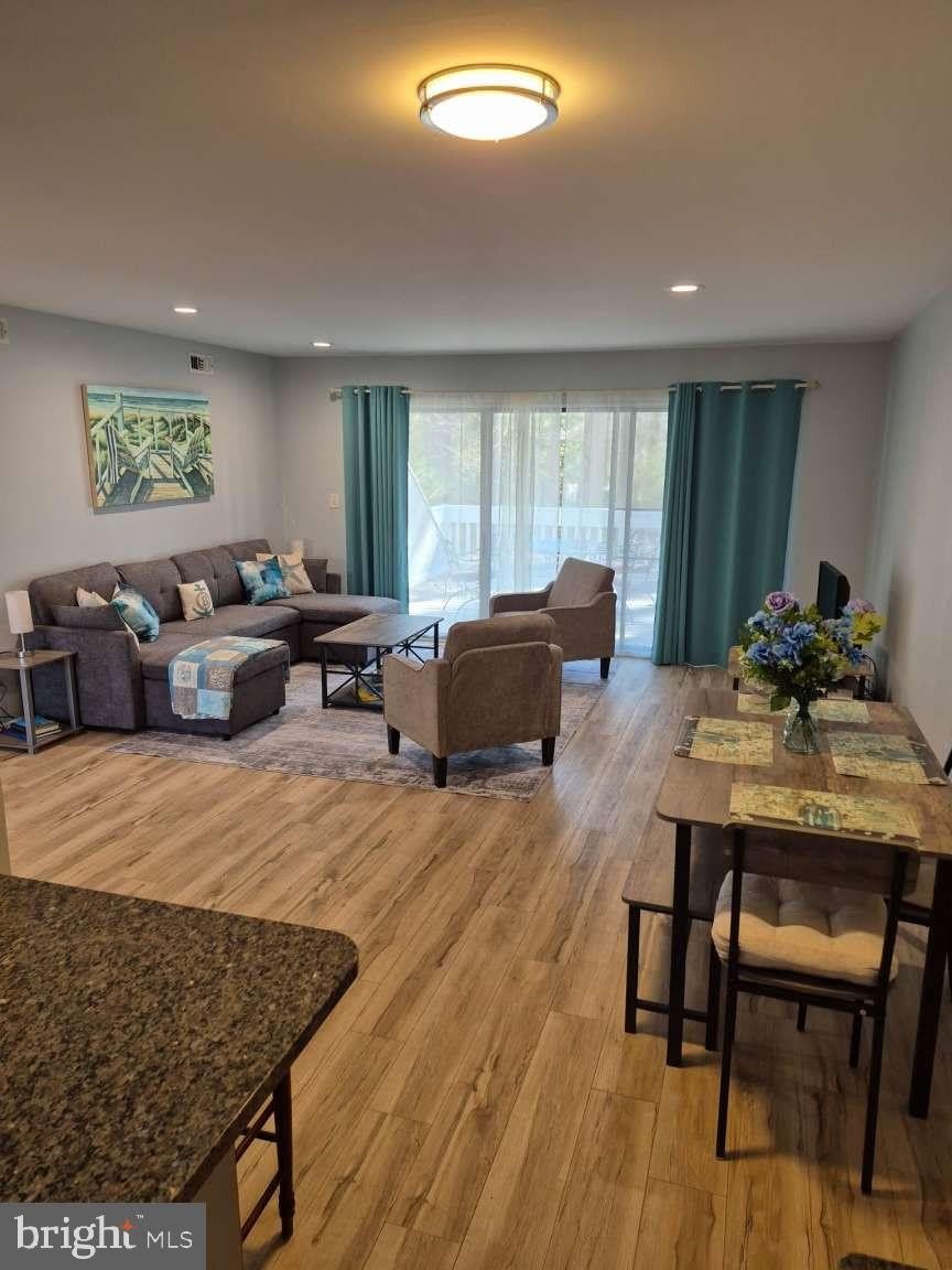 39633 ROUND ROBIN Way – photo 1