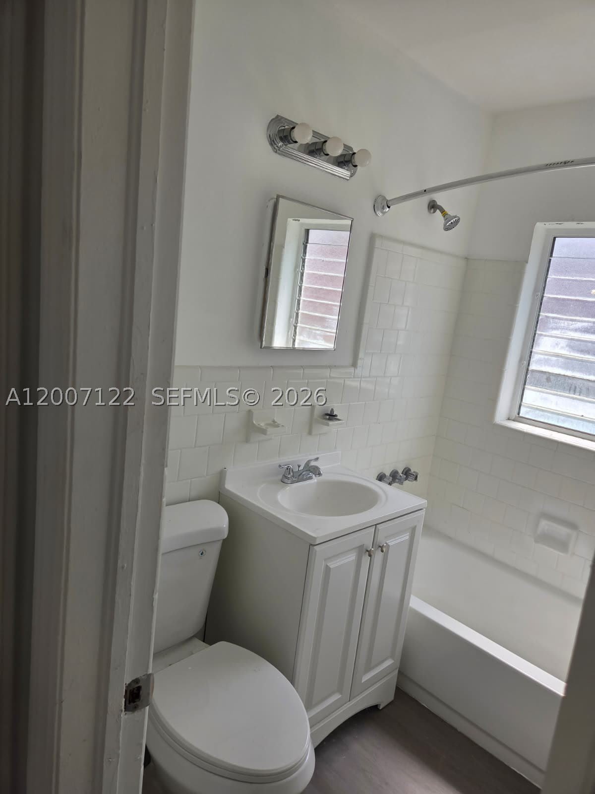 2316 Madison St – photo 4