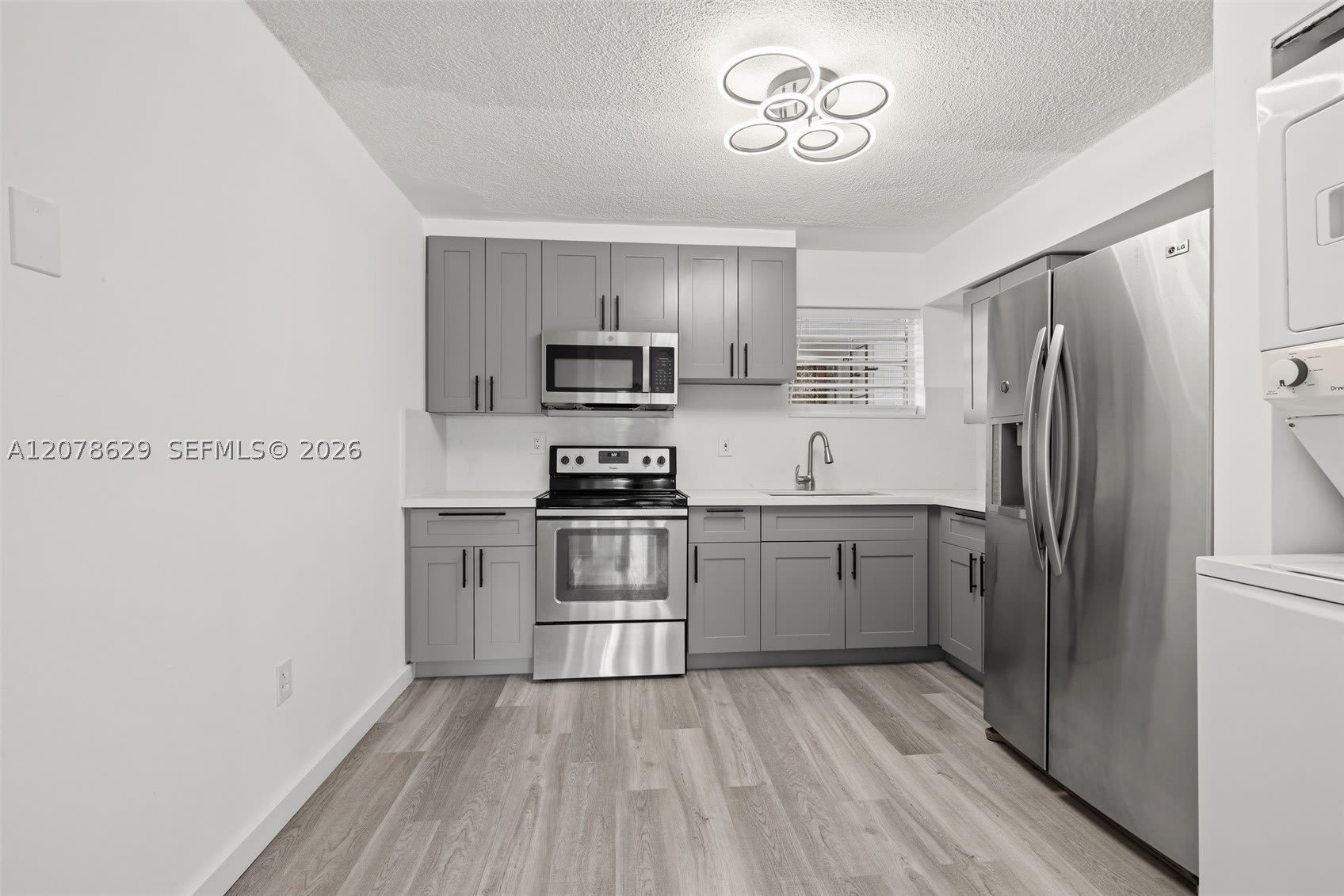 1800 SW 25th St – photo 4