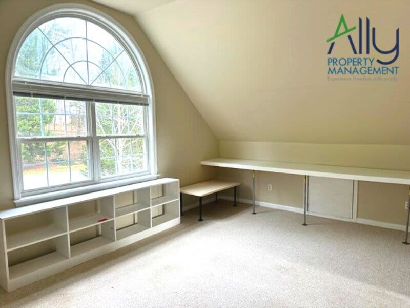 1003 Wintergreen Lane – photo 5