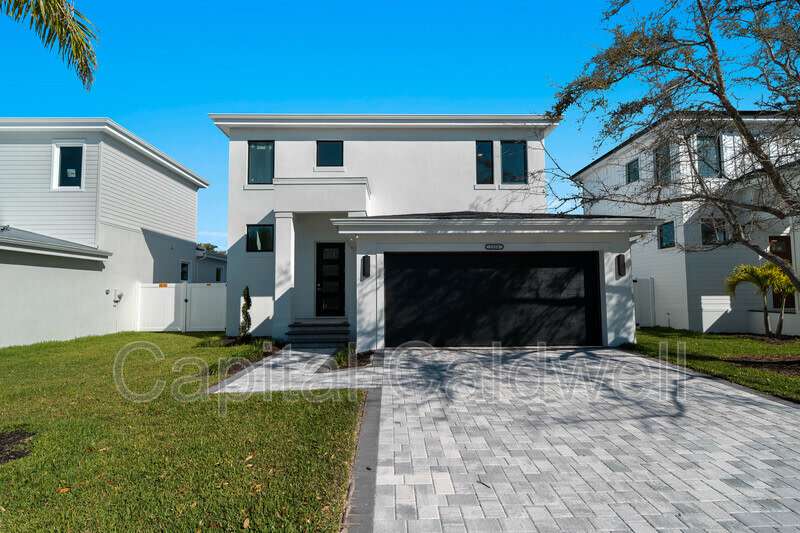 2345 Bahia Vista St – photo 2