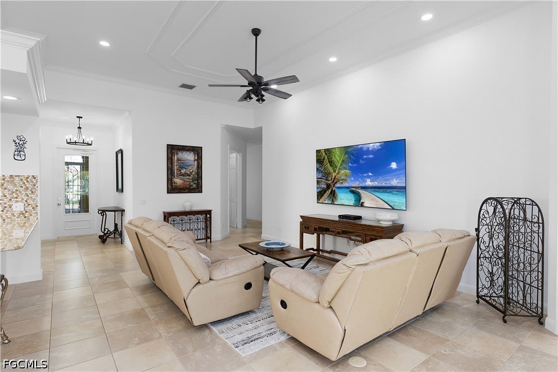 7983 Valentina Court – photo 3
