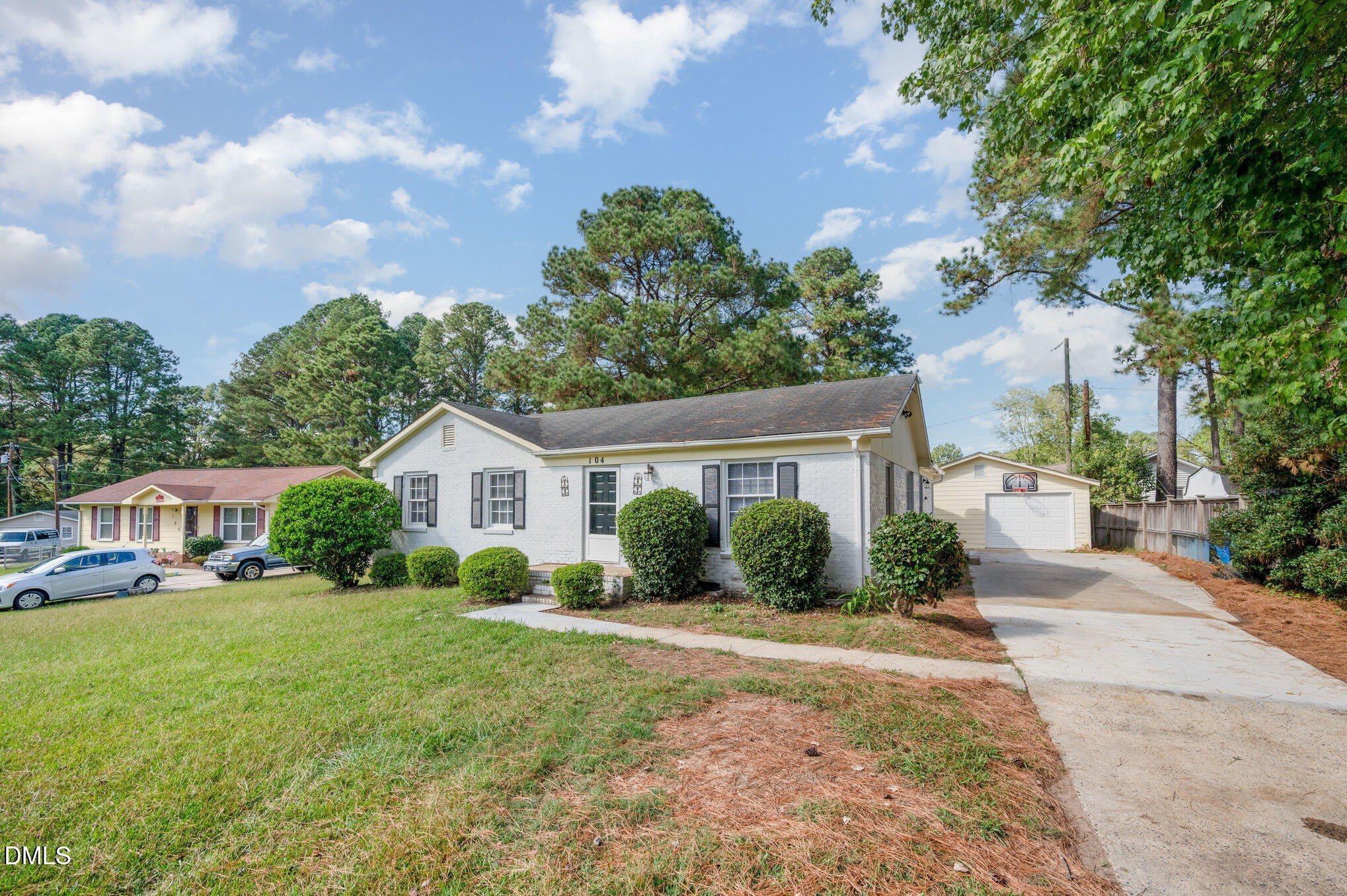104 Deblyn Court – photo 2