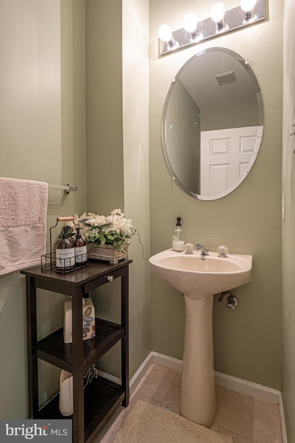 227 BIRCHWOOD Drive – photo 5