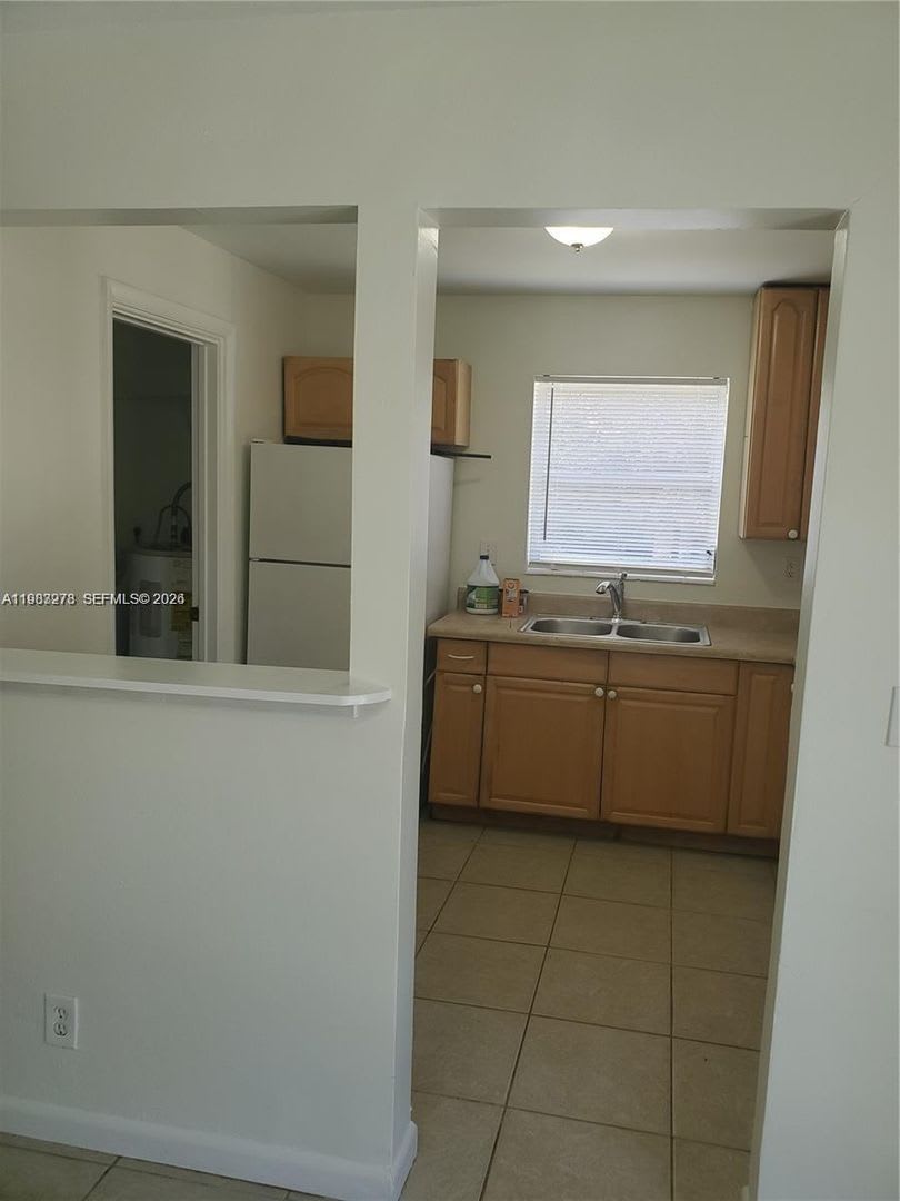 831 SW 14th Court, Deerfield Beach, FL 33441 – photo 2