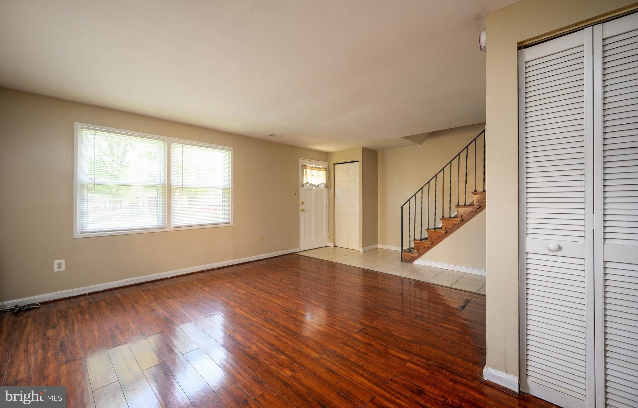 7737 GREYMONT Street – photo 5