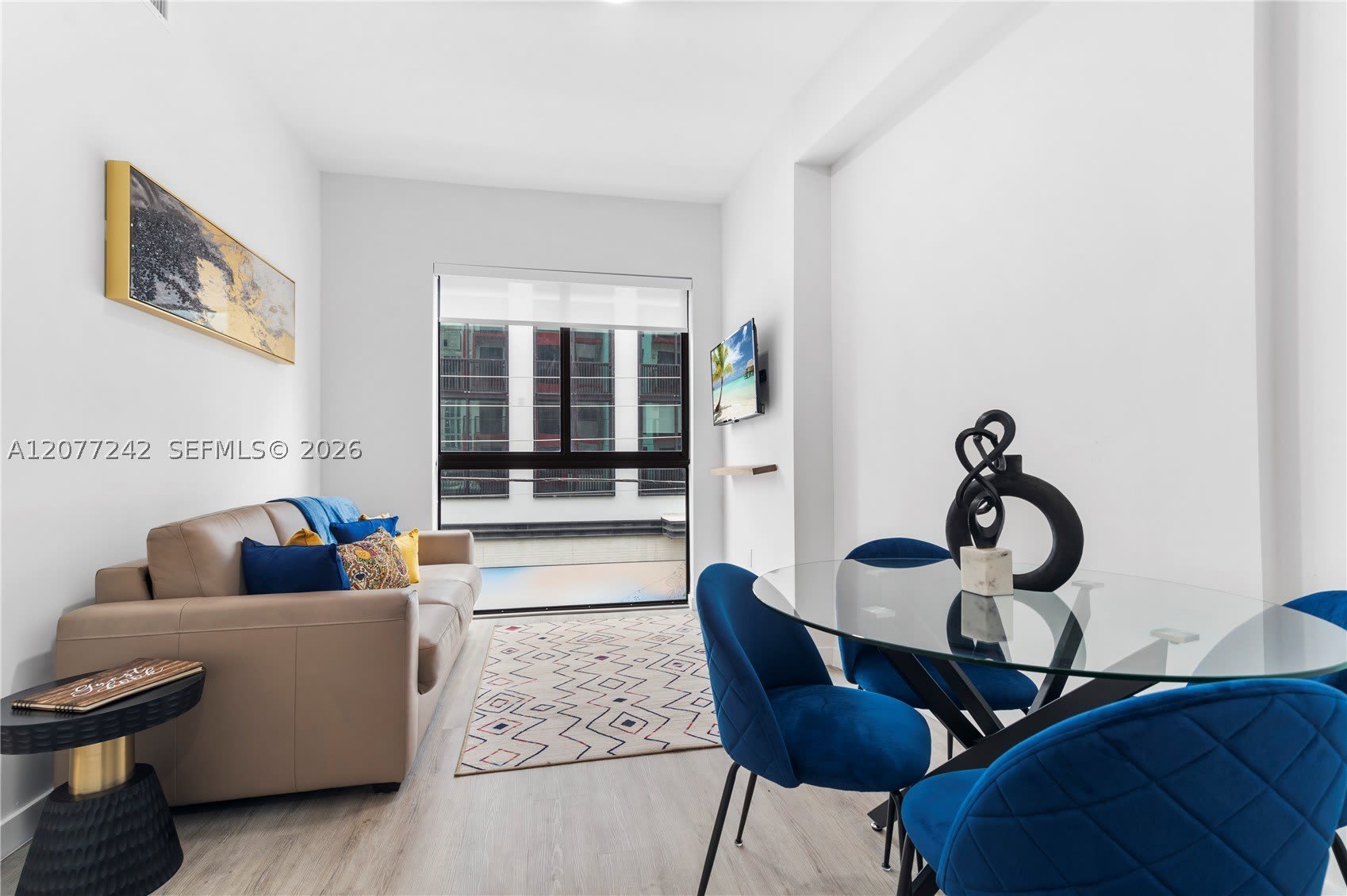 136 NW 26th St – photo 3