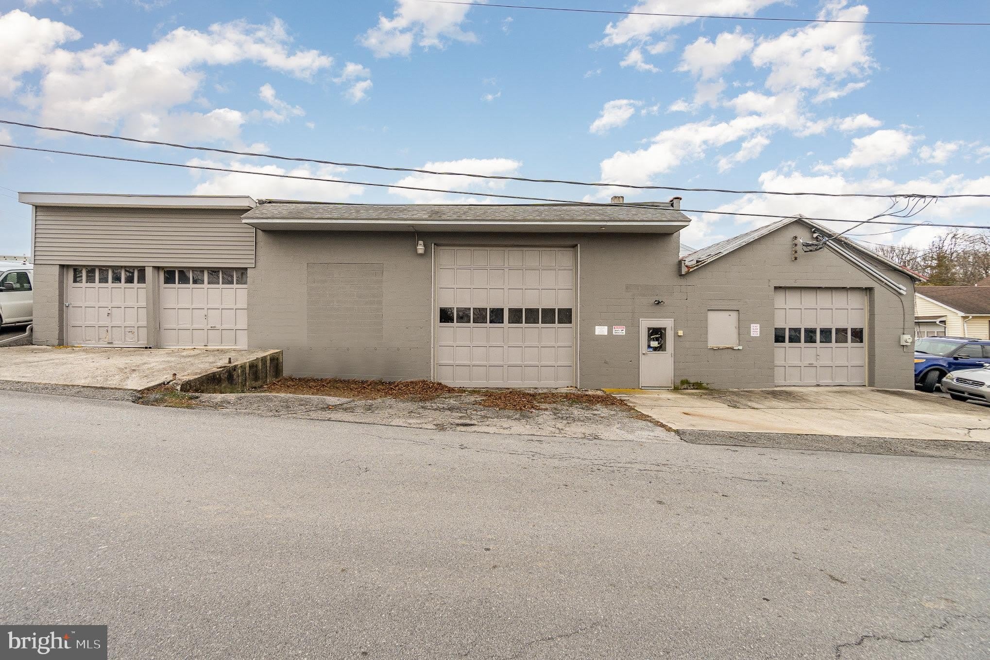 122 BEECH Street – photo 2