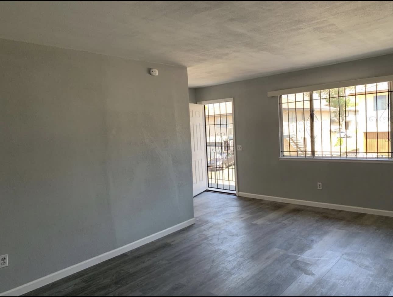 3500 Rainbow Ln – photo 3