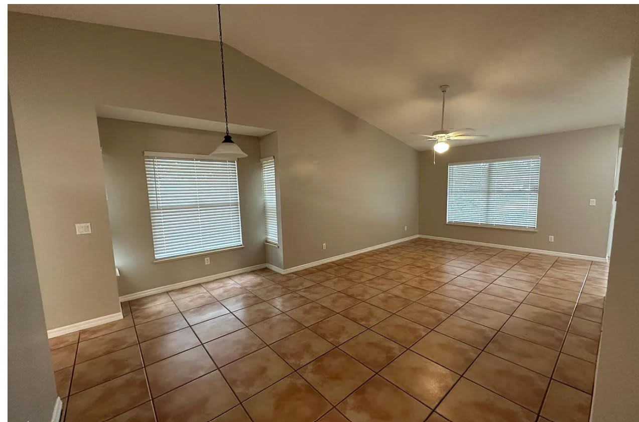 665 11th Pl – photo 2