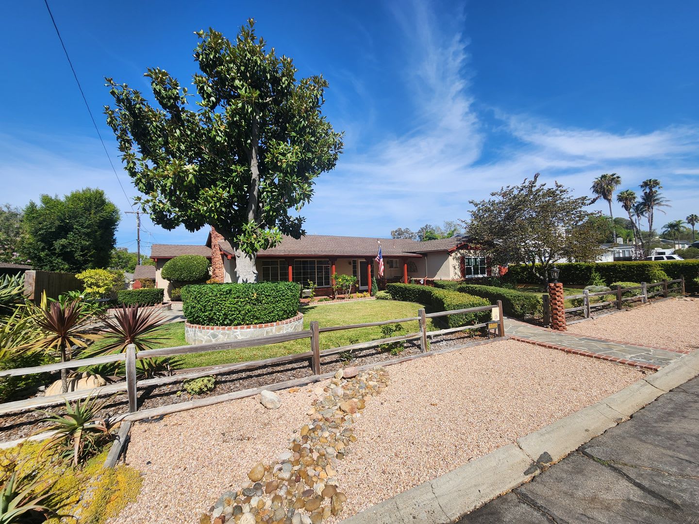 Single Story 2 Bedroom House On Large Lot In La Mesa – photo 3