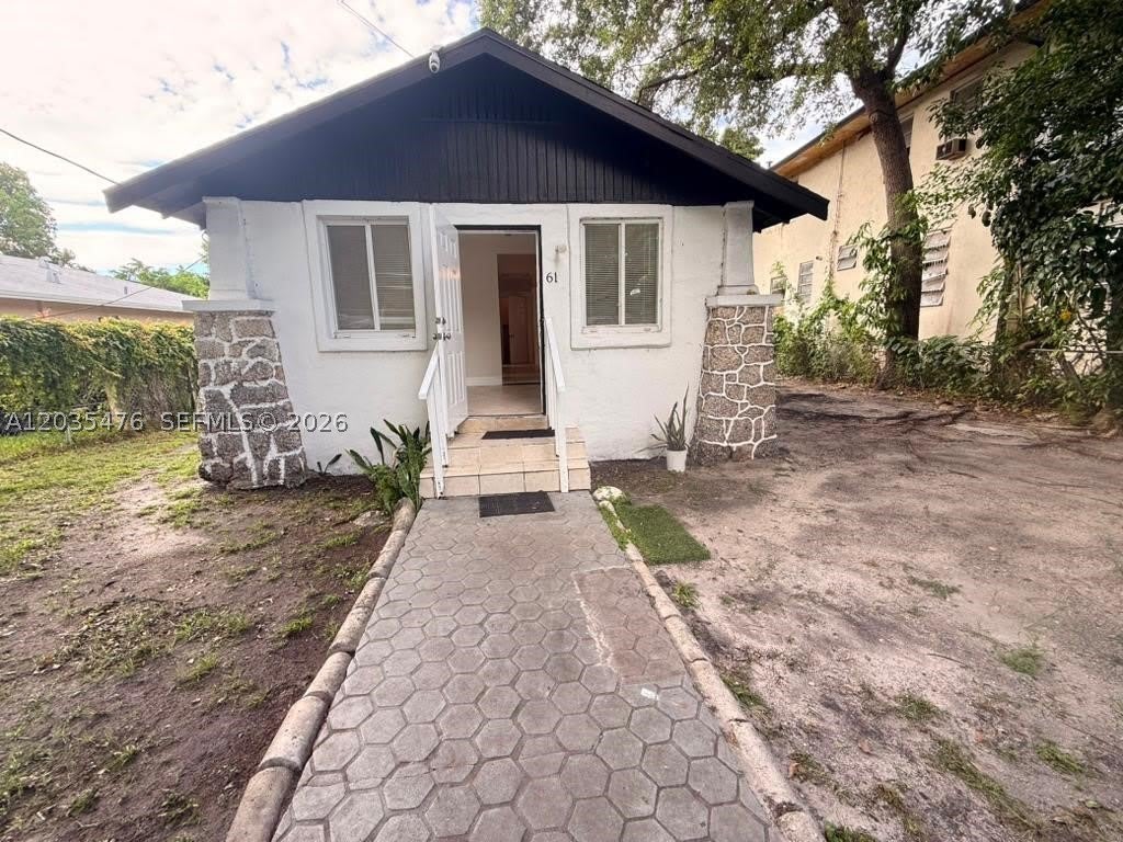 61 NE 59th Ter – photo 3