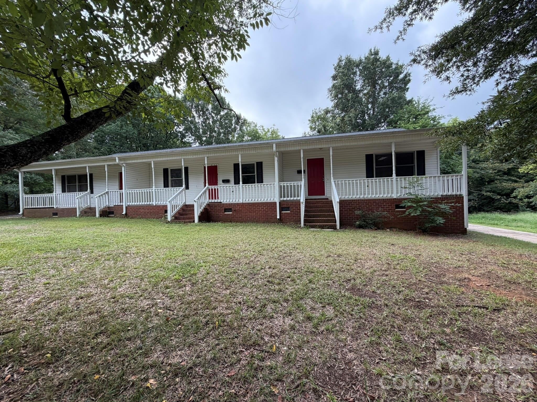 640 Pee Dee Avenue – photo 1