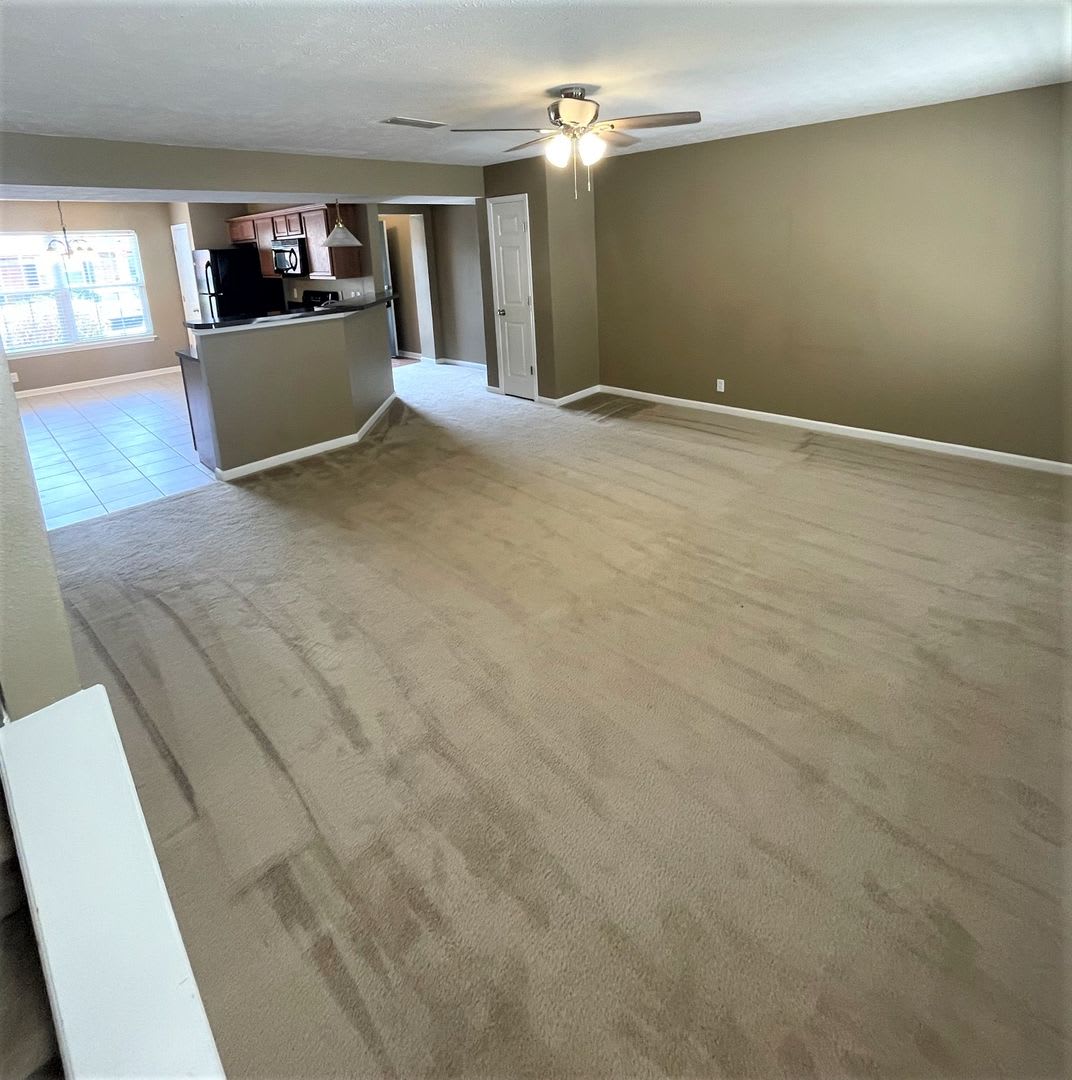 3 Bedroom Townhome in Barfield Commons – photo 4