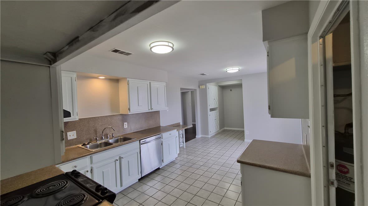 6013 Parkview Drive – photo 5