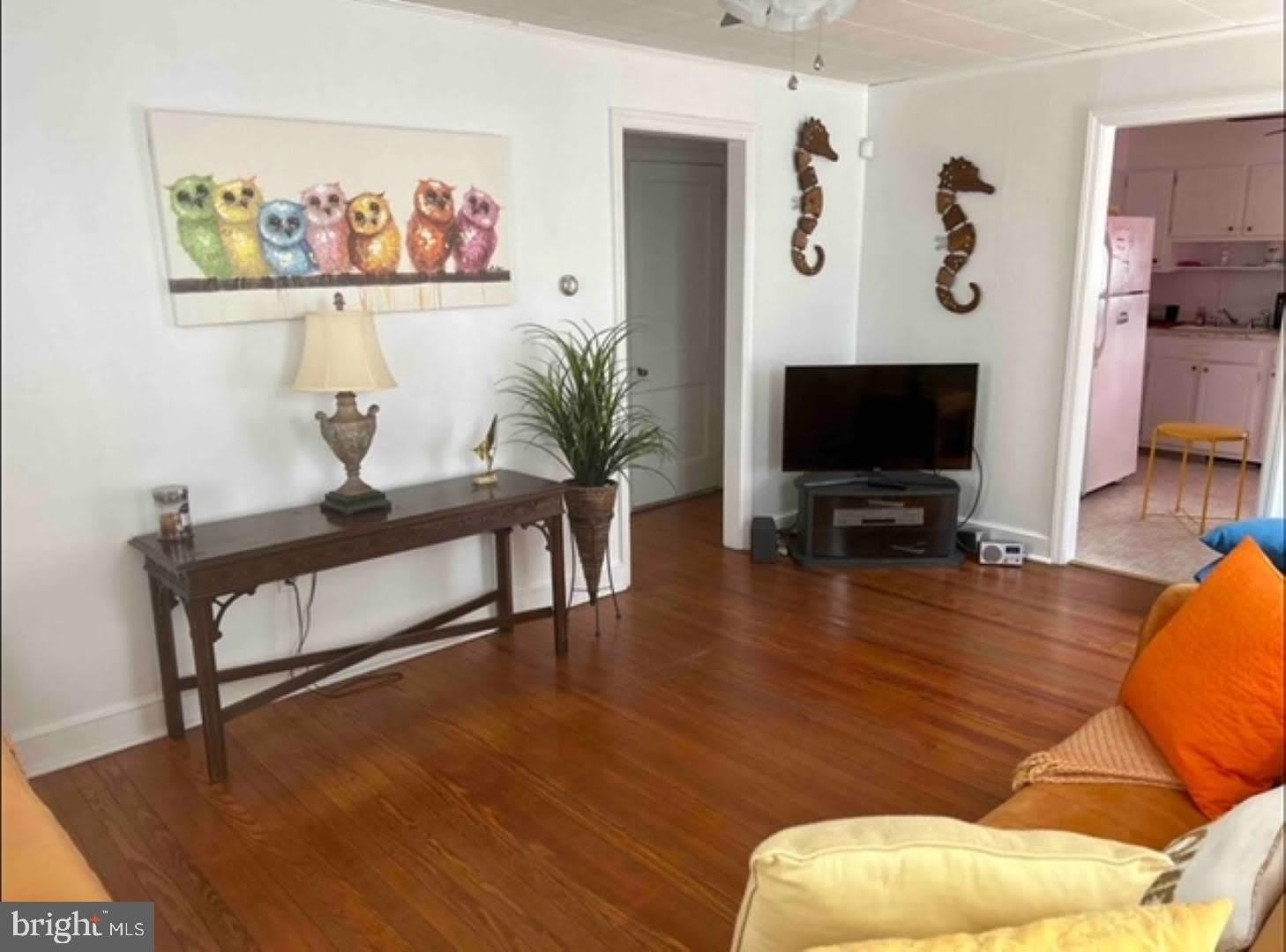 1335 Simpson Avenue – photo 3